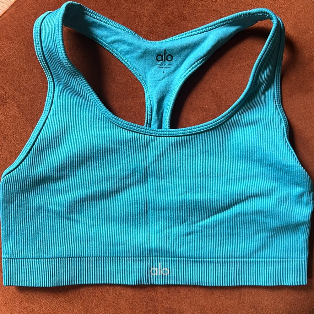 Alo sports bra